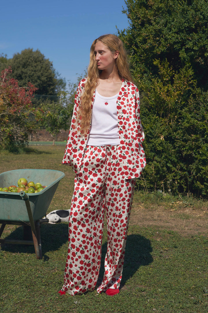 Farm Edit Red Turnip Print 22 Momme Silk Long-Sleeve Pajama Set
