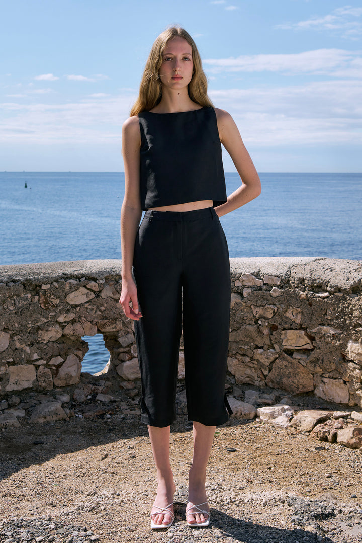 PAJA Berries Women's Dupion Silk Capri Pant - Black