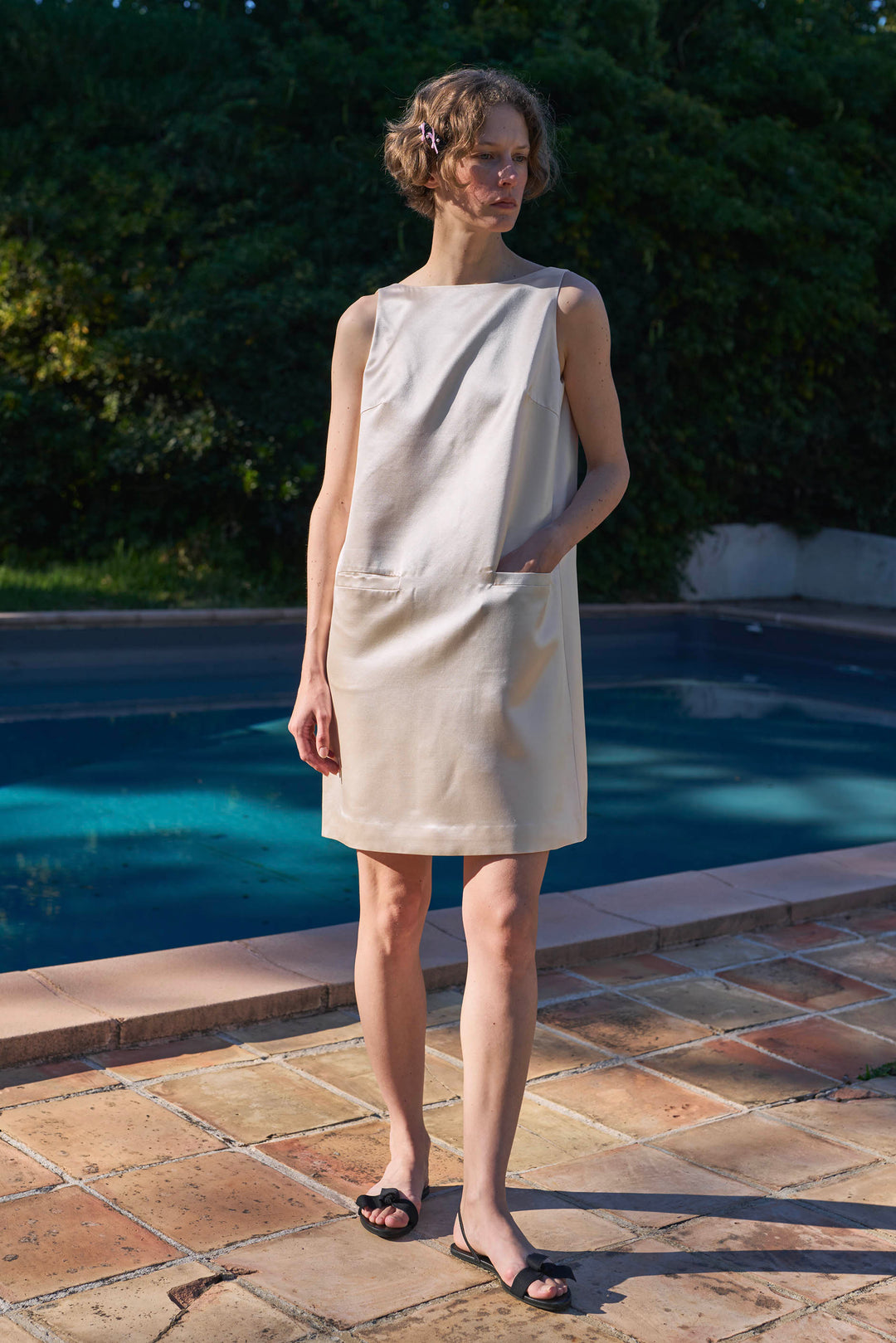My Party 35 Momme Silk Wool Open-Back Bow Dress