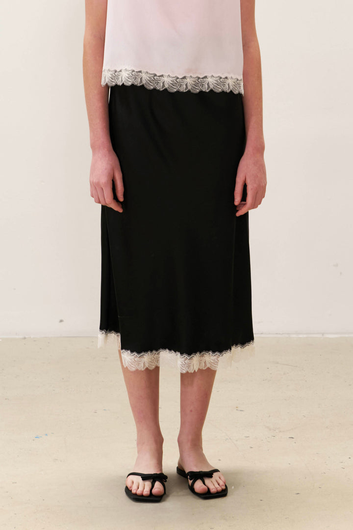 PAJA Bias-Cut 25 Momme Silk Crepe Satin Lace-Trim Skirt