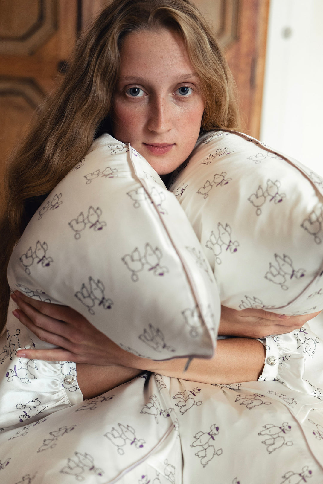 Animal Lover Box | Diamond Poodles Silk Sleeping Eye Mask & Pillowcase