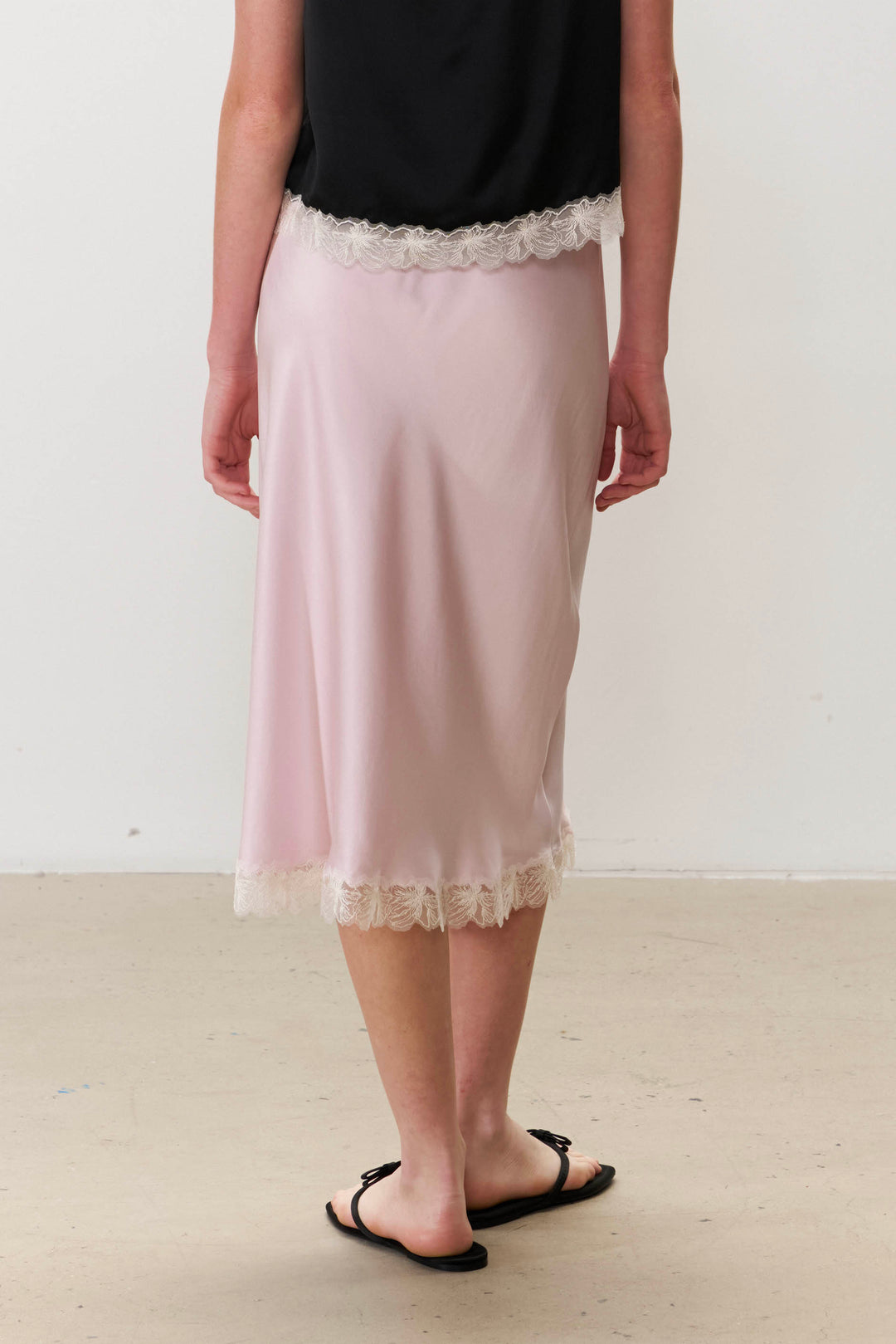 PAJA Bias-Cut 25 Momme Silk Crepe Satin Lace-Trim Skirt