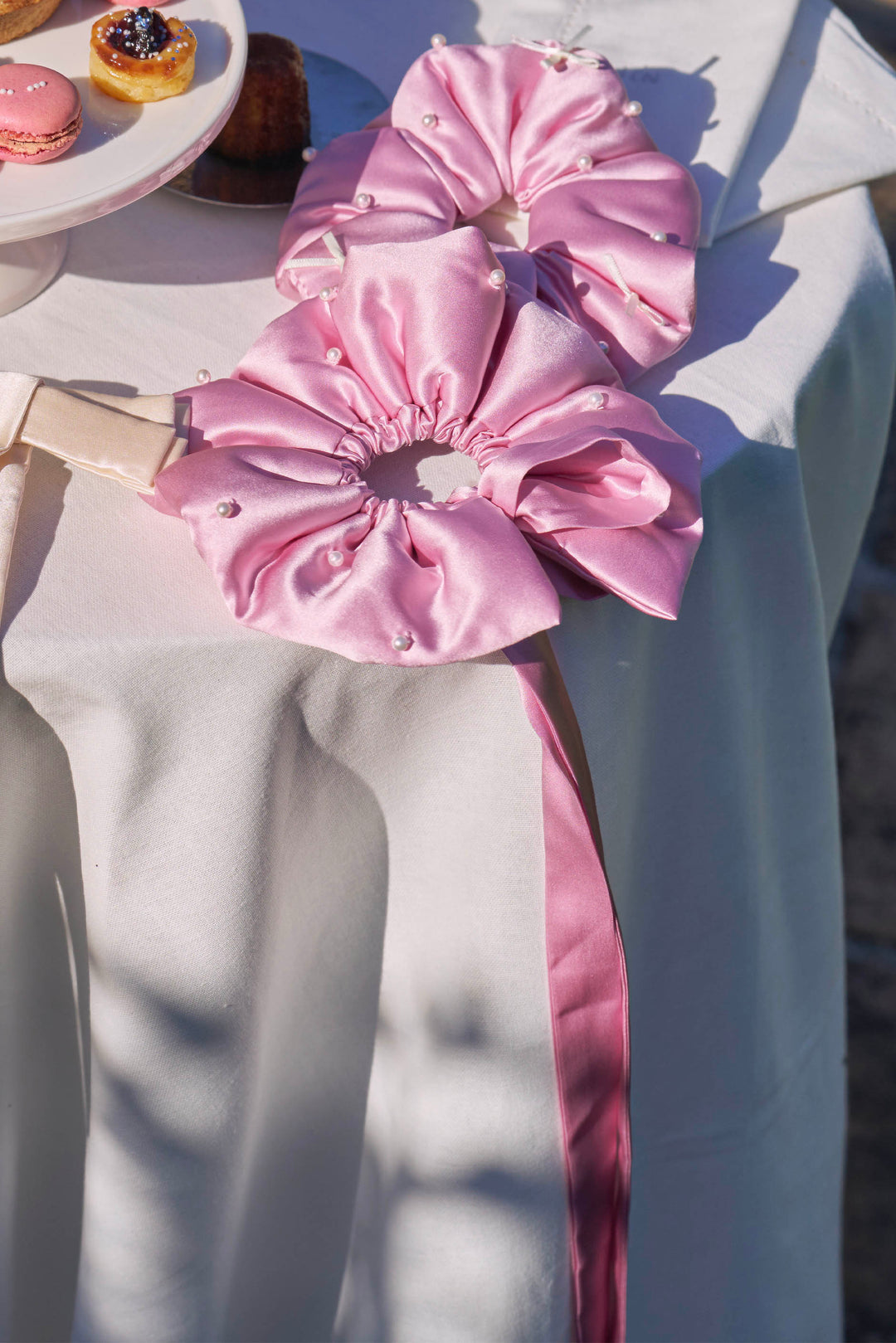 My Party 22 Momme Silk Pearl Bow Scrunchie