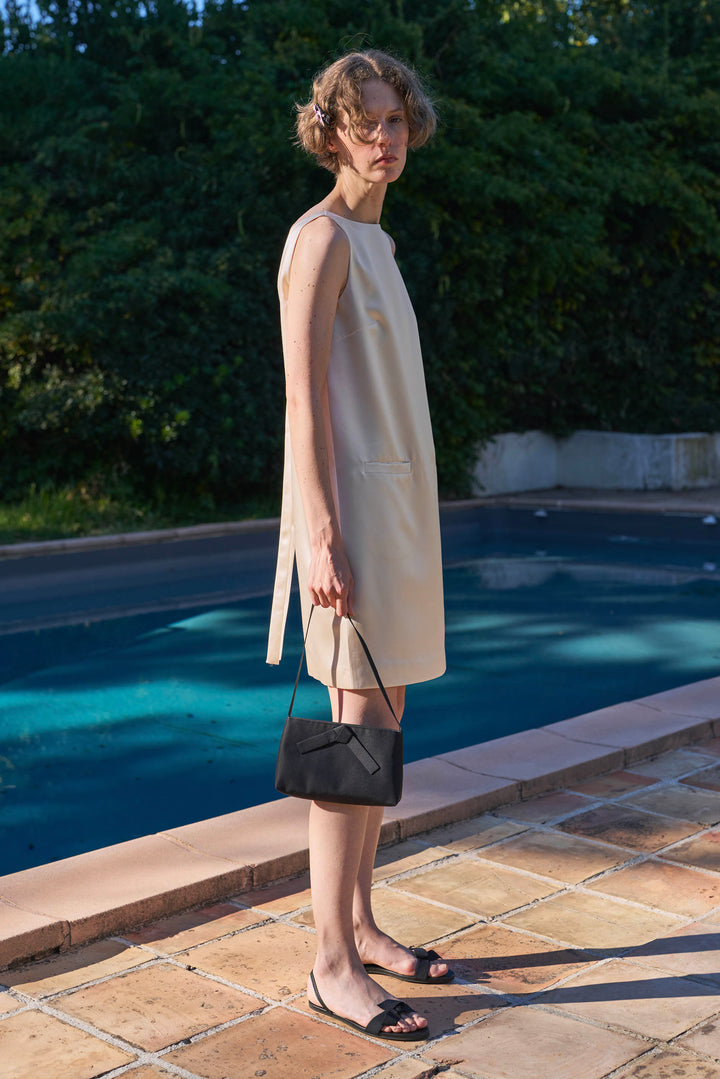 My Party 35 Momme Silk Wool Open-Back Bow Dress