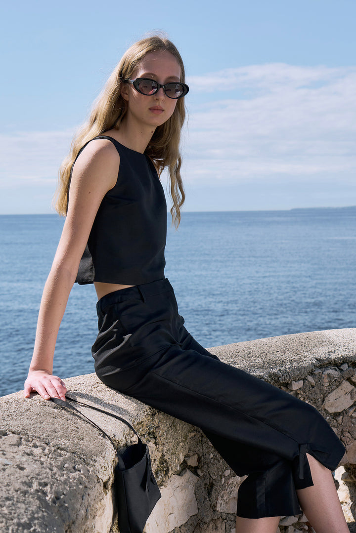 PAJA Berries Women's Dupion Silk Capri Pant - Black