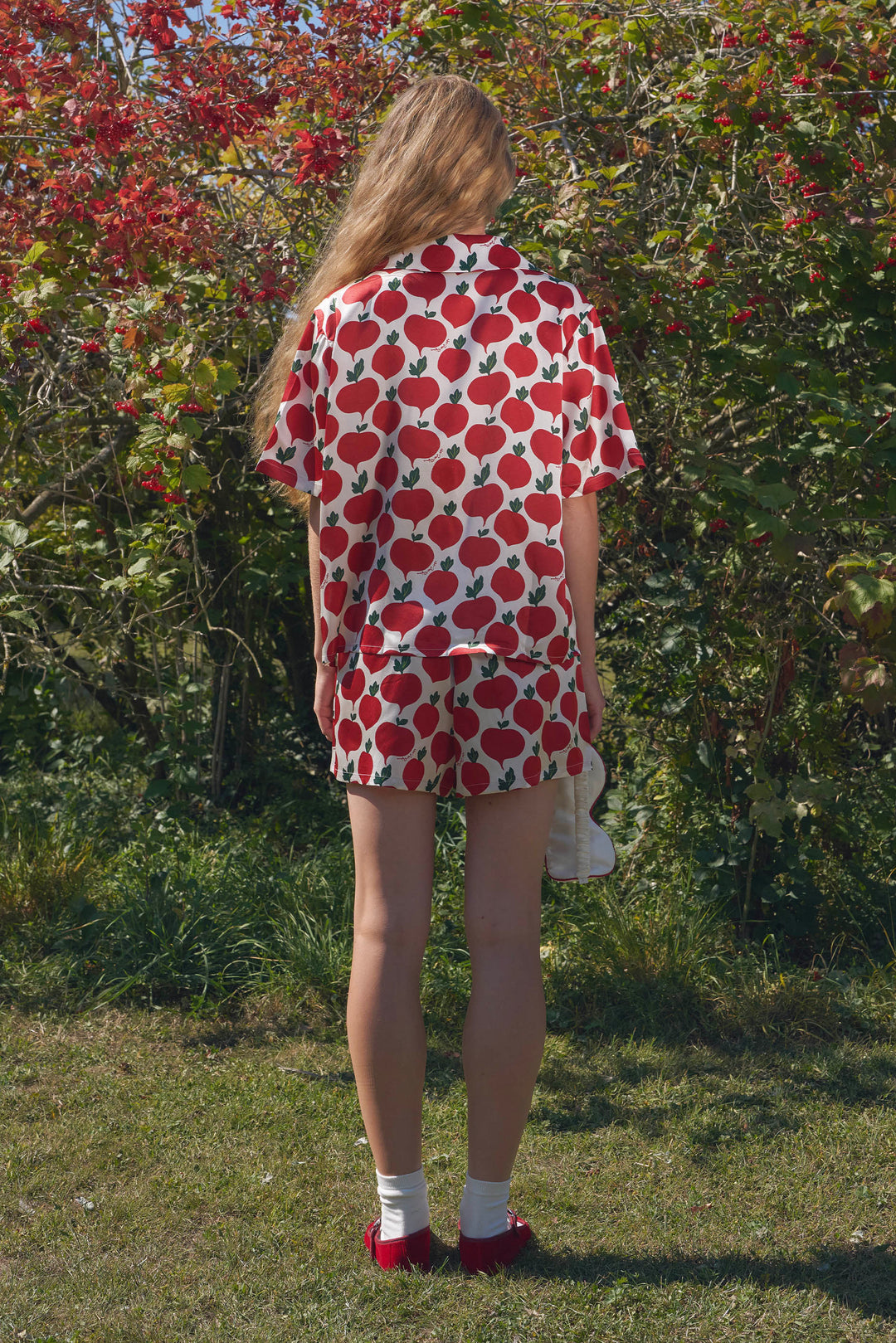 Farm Edit Red Turnip Print 22 Momme Silk Short-Sleeve Pajama Set