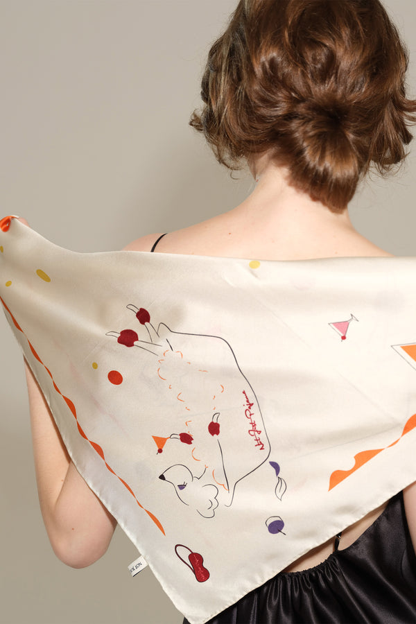 Seidenschal „Bubble Pup“ in Welpen-Edition