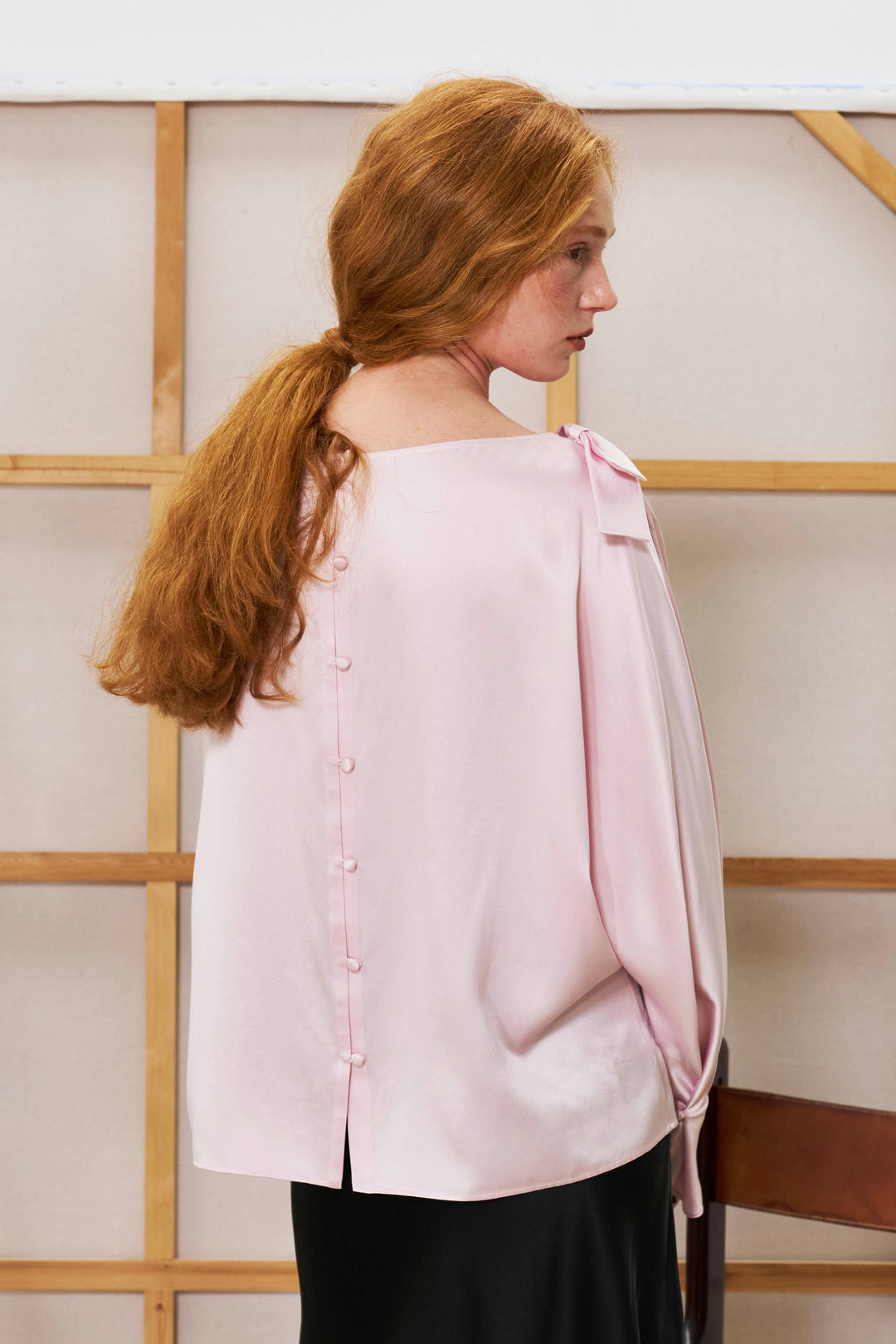 PAJA 25 Momme Silk Crepe Satin Bow Long-Sleeve Top