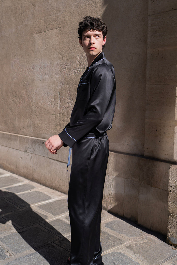 Museum of Crush Love Wave Men’s Silk Long Pajama Set