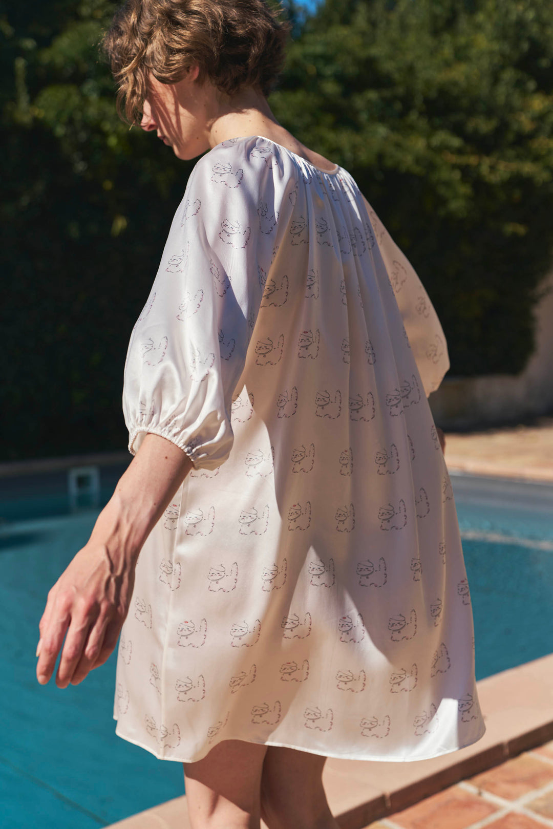 Kiki Pearl Cat 22 Momme Mulberry Silk Nightdress