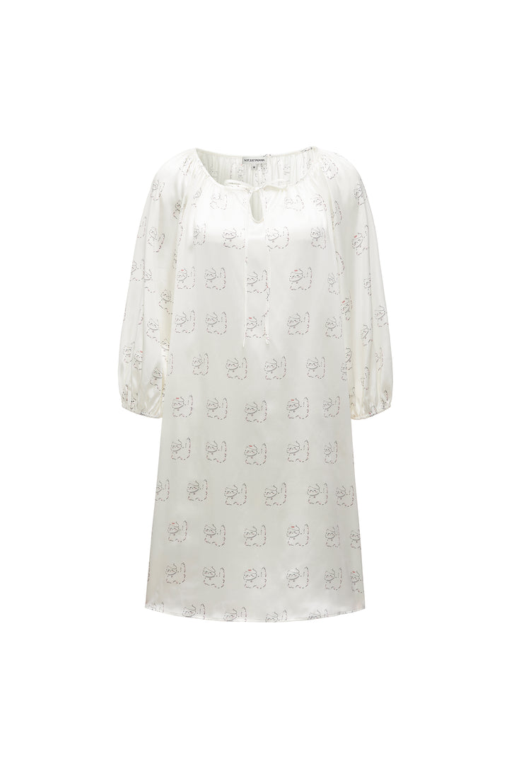 Kiki Pearl Cat 22 momme mulberry silk nightdress with 3/4 sleeves front view