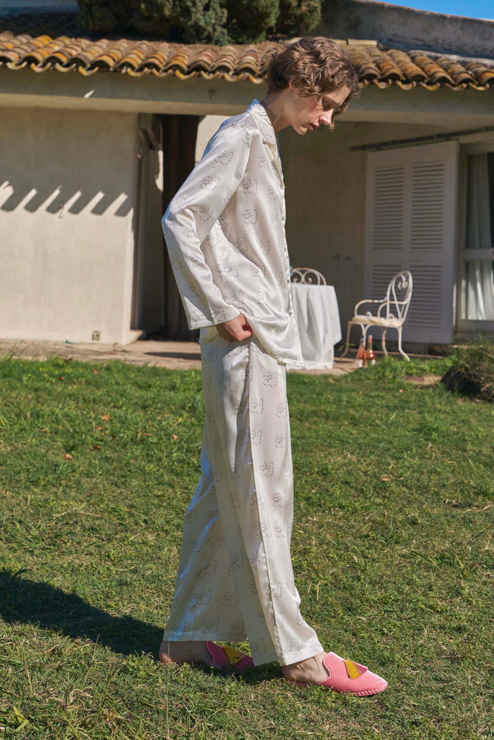 Kiki Pearl Cat 22 Momme Silk Long Pajama Set