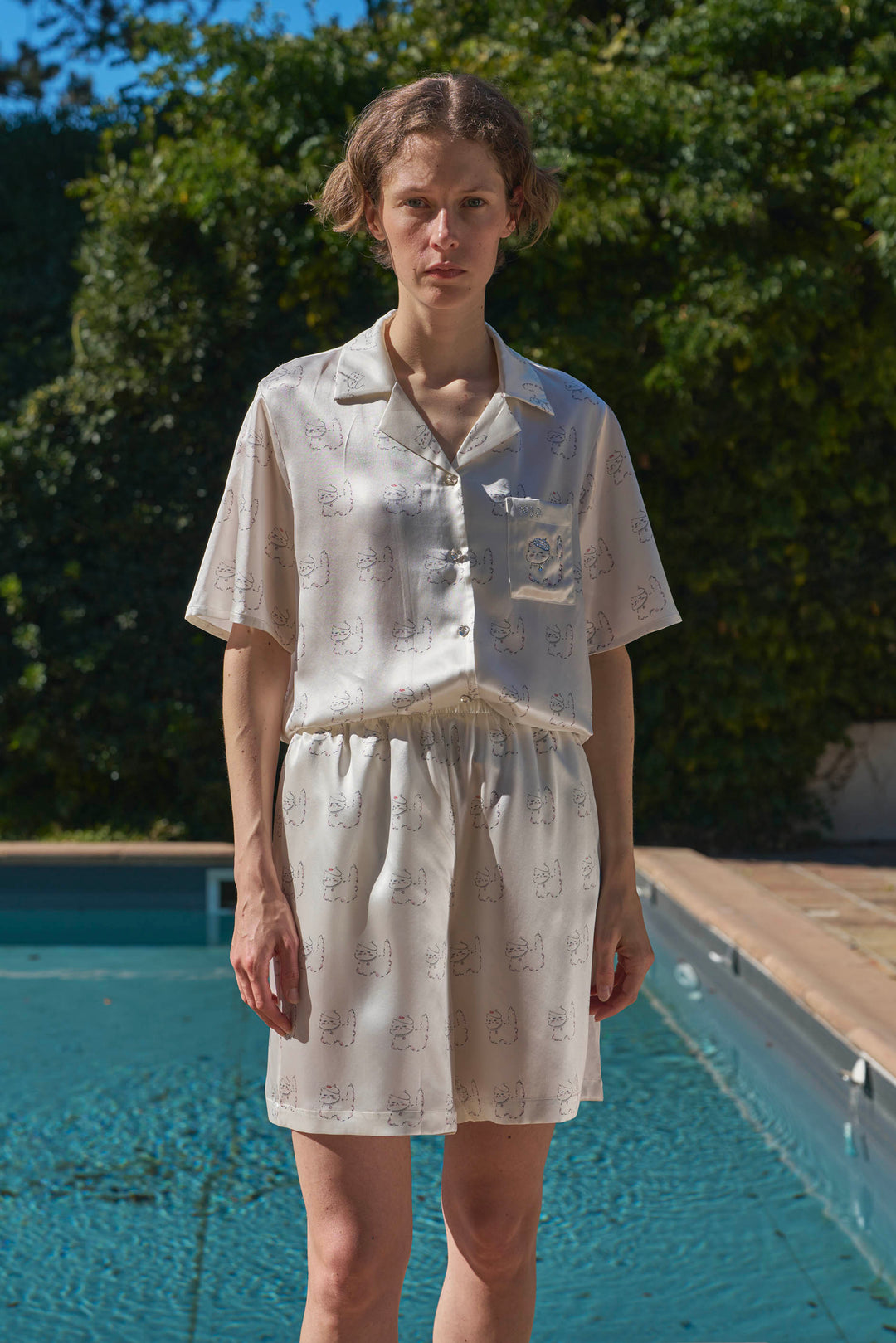 Kiki Pearl Cat 22 Momme Silk Short Sleeve Pajama Set