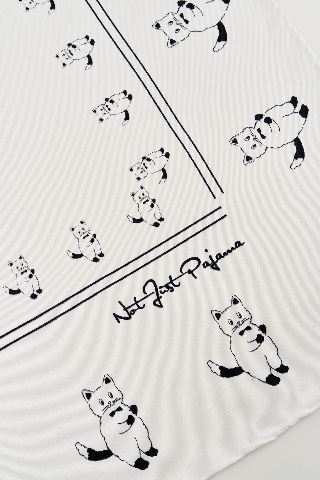 Milo Pearl Cat 16 Momme Silk Twill Scarf