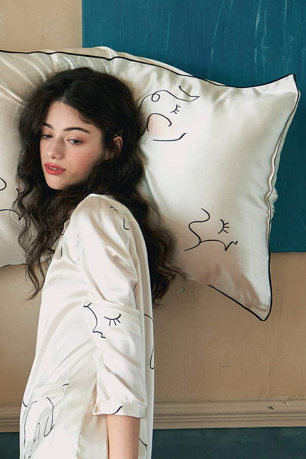The Dream Silk Pillowcase